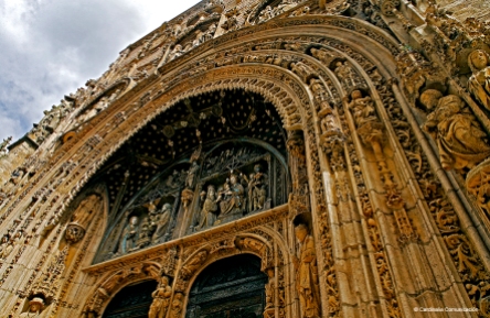 Portada de la Iglesia de Santa María la Real. Aranda de Duero. Burgos. Castilla y León.